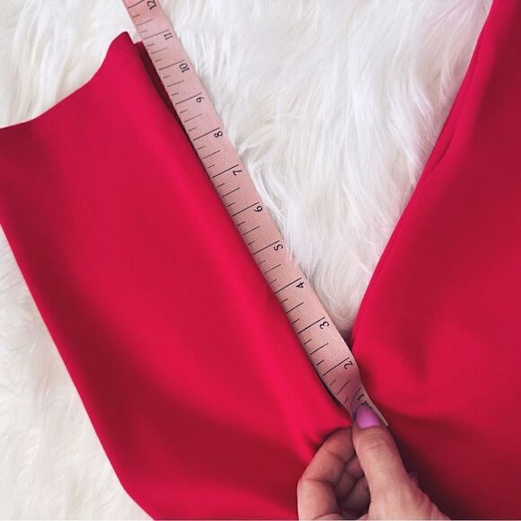 ɴᴡᴏᴛ ᴇᴍᴘᴏʀɪᴏ ᴀʀᴍᴀɴɪ ʙᴏᴀᴛ-ɴᴇᴄᴋ ʀᴇʟᴀxᴇᴅ ꜰɪᴛ ᴛᴏᴘ - Picture 13 of 17